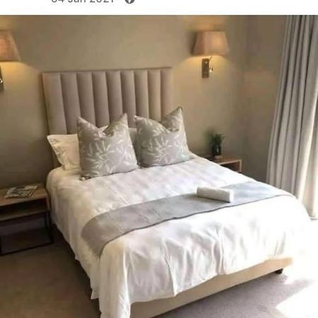 Oakfield Lounge Hotel Benoni Luaran gambar