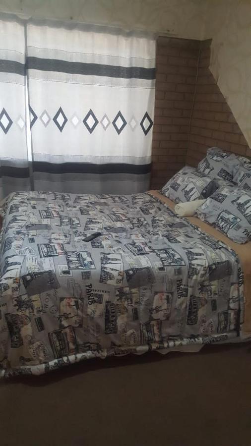Oakfield Lounge Hotel Benoni Luaran gambar